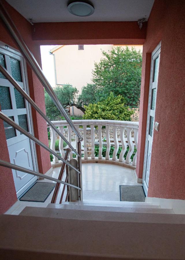 Apartments Ljubo Stari Grad  Exterior photo